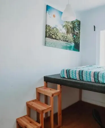 Santos Guest house Lisbon